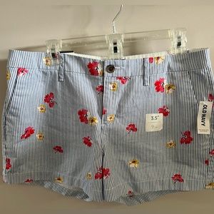Old Navy Everyday Short Floral- Size 10